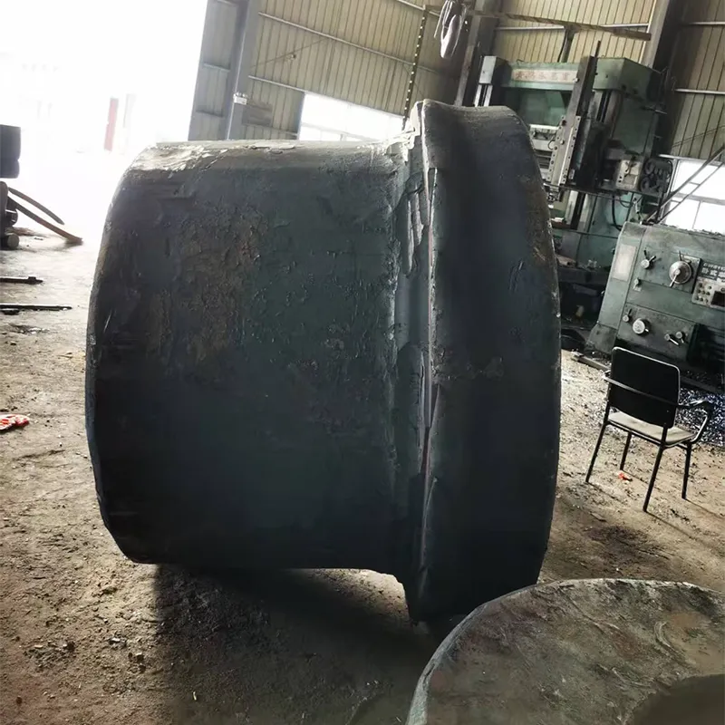 14 т Корпус гидроцилиндра 45# Наружный диаметр 1870 мм, внутреннее отверстие 1590 мм (2)